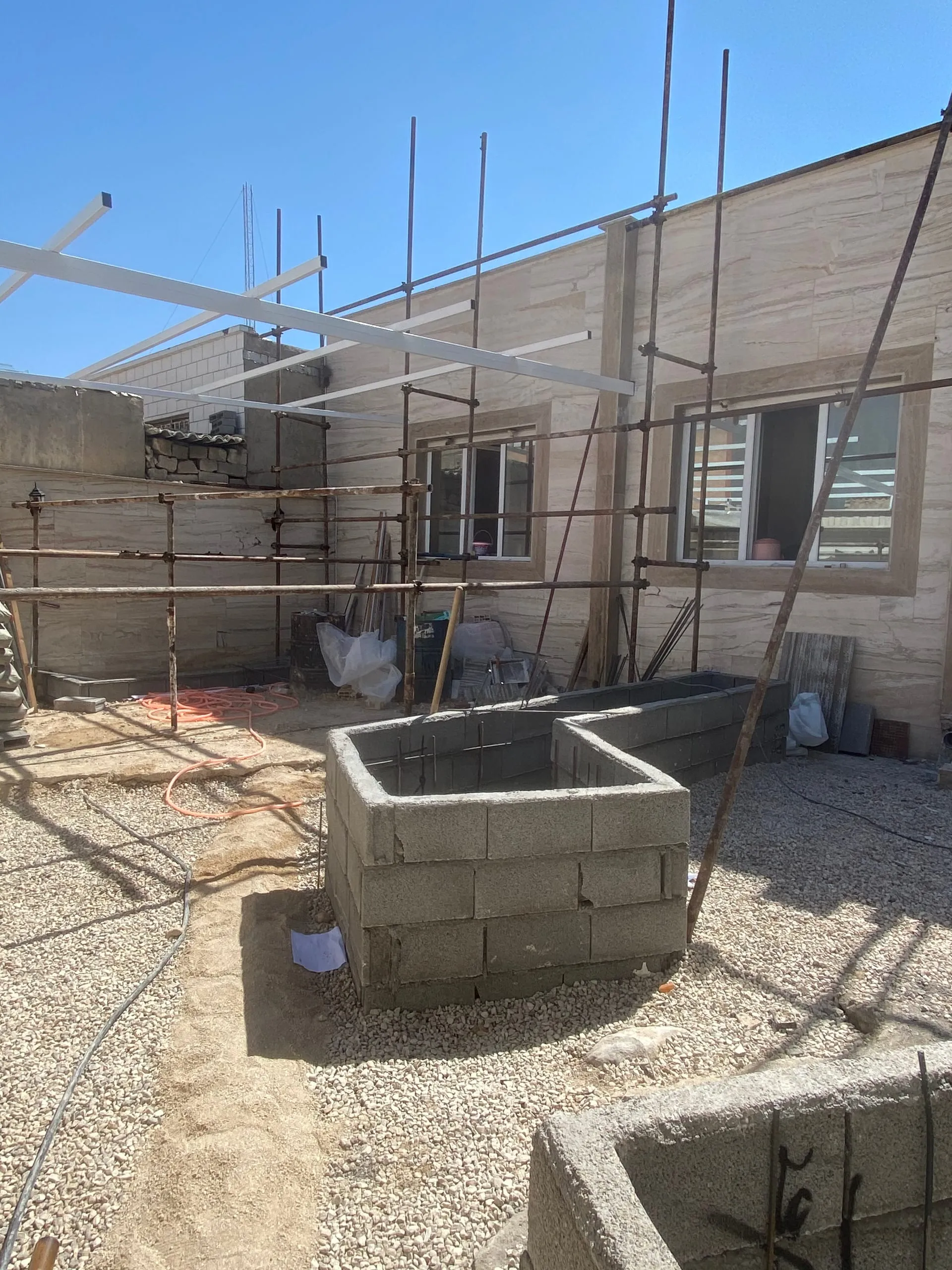 Golkhuneh Villa — Photo 22